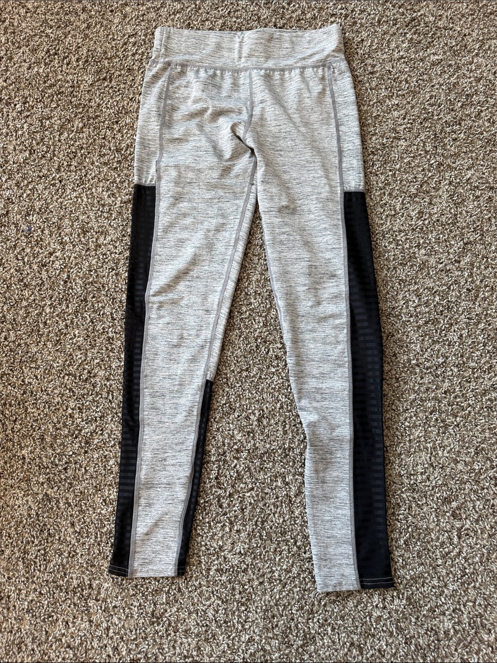 Dunlop Heather Gray Athletic Leggings Black Side Panels Women’s Size M